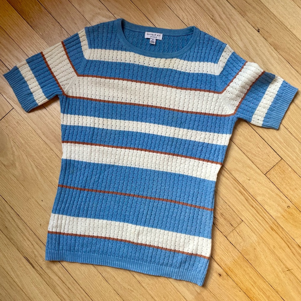 Boutique striped sweater short sleeve tee (size M)